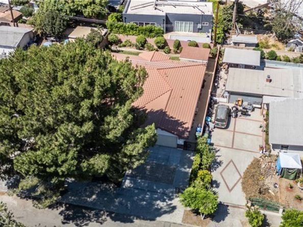 11223 Gothic Avenue, Granada Hills (los Angeles) CA 91344