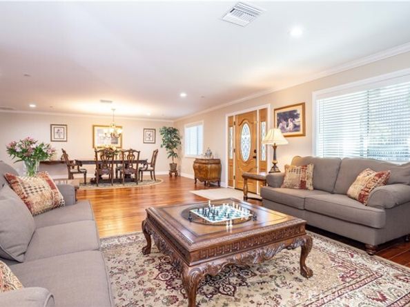11223 Gothic Avenue, Granada Hills (los Angeles) CA 91344