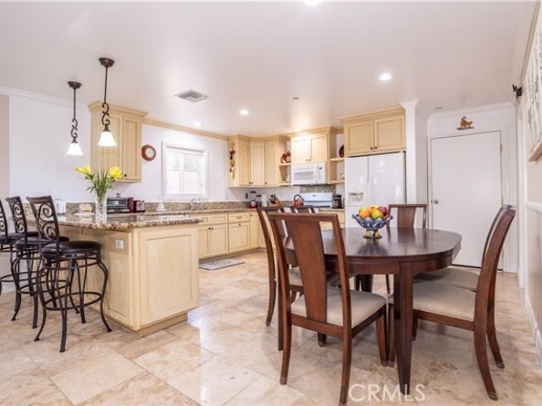 11223 Gothic Avenue, Granada Hills (los Angeles) CA 91344