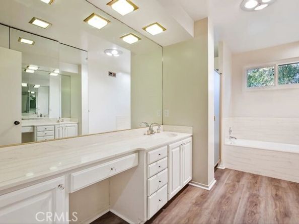 20142 Santa Rita Street, Woodland Hills (los Angeles) CA 91364