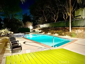 20142 Santa Rita Street, Woodland Hills (los Angeles) CA 91364