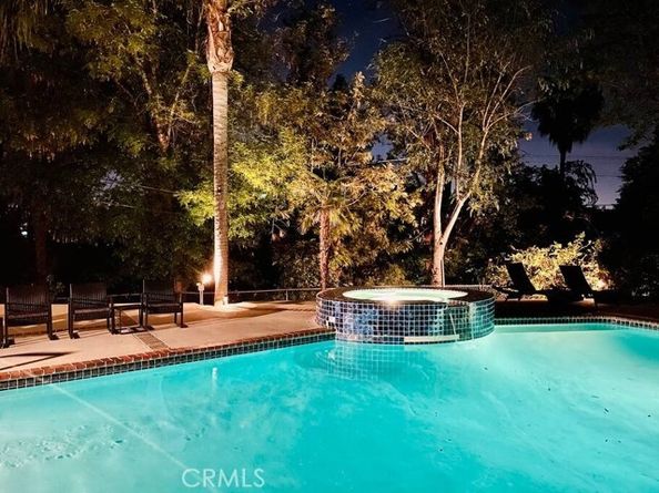 20142 Santa Rita Street, Woodland Hills (los Angeles) CA 91364