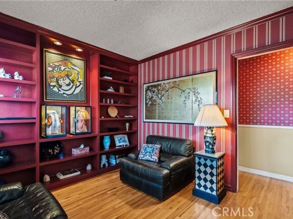 9548 Cedros Avenue, Panorama City (los Angeles) CA 91402