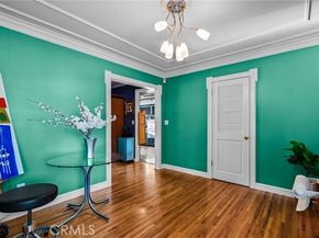 9548 Cedros Avenue, Panorama City (los Angeles) CA 91402