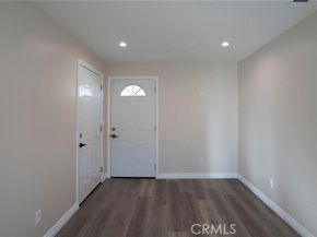 5919 Cantaloupe Avenue, Los Angeles CA 91401