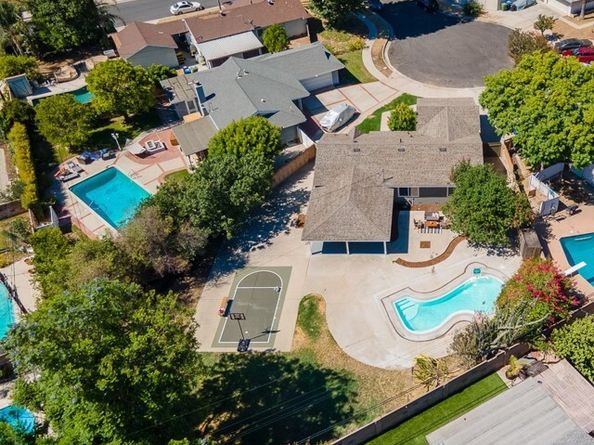 7746 Nevada Avenue, Canoga Park (los Angeles) CA 91304