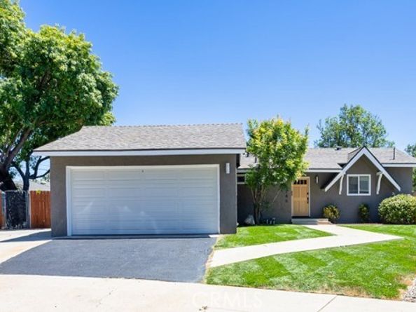 7746 Nevada Avenue, Canoga Park (los Angeles) CA 91304