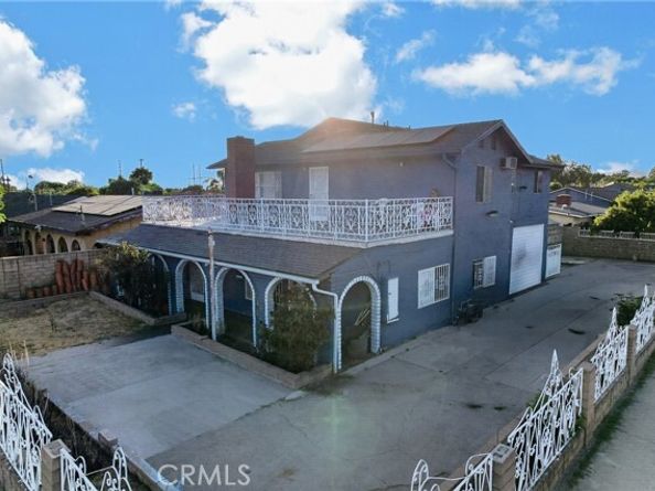 13303 Pierce, Pacoima (los Angeles) CA 91331