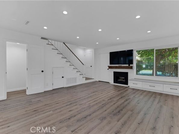9555 Sepulveda 5, North Hills (los Angeles) CA 91343