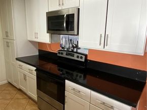 5334 Lindley Avenue 319, Encino (los Angeles) CA 91316