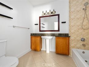 6938 Laurel Canyon Blvd 304, North Hollywood (los Angeles) CA 91605