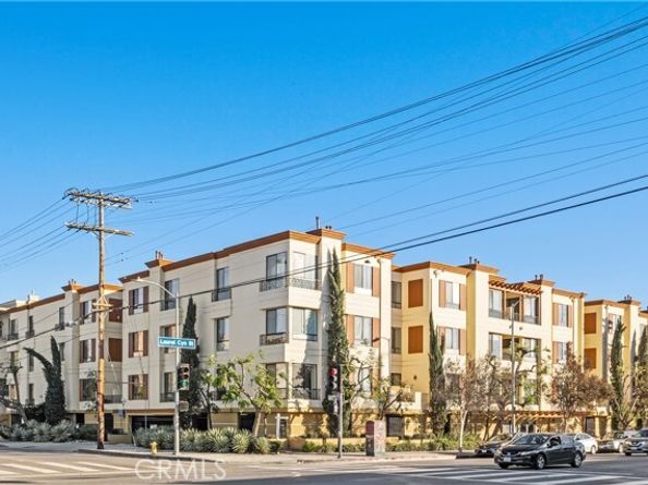 6938 Laurel Canyon Blvd 304, North Hollywood (los Angeles) CA 91605