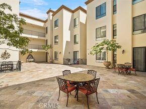 6938 Laurel Canyon Blvd 304, North Hollywood (los Angeles) CA 91605