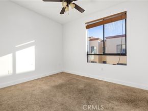 6938 Laurel Canyon Blvd 304, North Hollywood (los Angeles) CA 91605