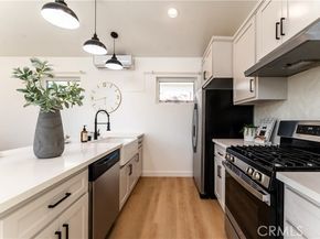 16122 San Fernando Mission Boulevard, Granada Hills (los Angeles) CA 91344