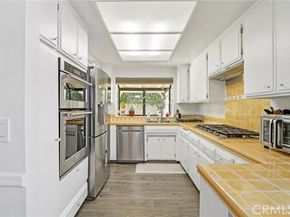 7815 Vassar, Canoga Park (los Angeles) CA 91304