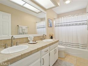 7815 Vassar, Canoga Park (los Angeles) CA 91304