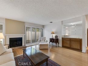 18200 Andrea Circle 6, Northridge (los Angeles) CA 91325