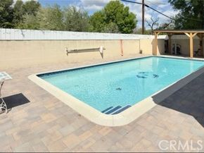 5921 Fallbrook Avenue, Woodland Hills (los Angeles) CA 91367