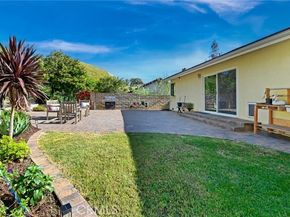 7159 Castle Peak, West Hills (los Angeles) CA 91307