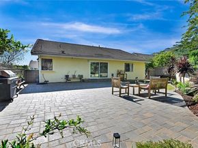 7159 Castle Peak, West Hills (los Angeles) CA 91307