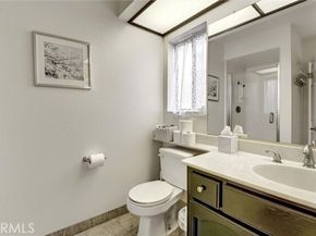 7159 Castle Peak, West Hills (los Angeles) CA 91307