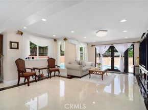6508 Moorcroft Avenue, Woodland Hills (los Angeles) CA 91303