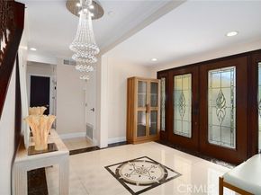 6508 Moorcroft Avenue, Woodland Hills (los Angeles) CA 91303