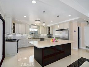 6508 Moorcroft Avenue, Woodland Hills (los Angeles) CA 91303