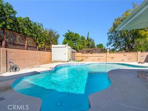 6508 Moorcroft Avenue, Woodland Hills (los Angeles) CA 91303