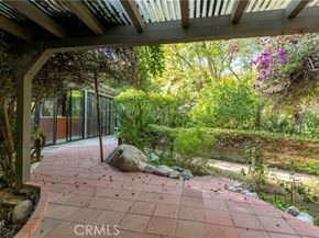 5653 Shirley Avenue, Tarzana (los Angeles) CA 91356