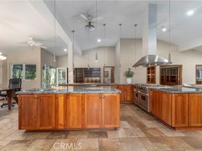 5653 Shirley Avenue, Tarzana (los Angeles) CA 91356