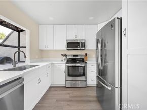 18515 Mayall Street J, Northridge (los Angeles) CA 91324