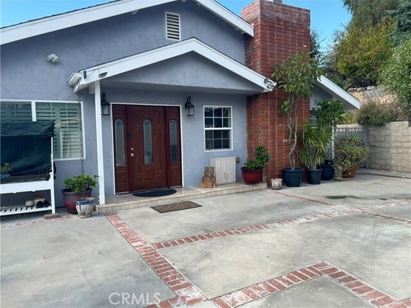 9855 Mcbroom Street, Burbank CA 91040
