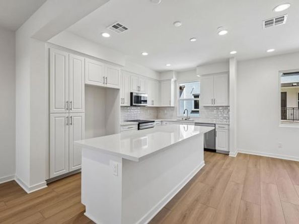 323 Jimson Glen, Escondido CA 92025