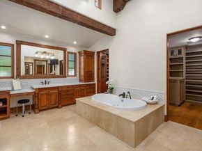 8136 Entrada de Luz, San Diego CA 92127