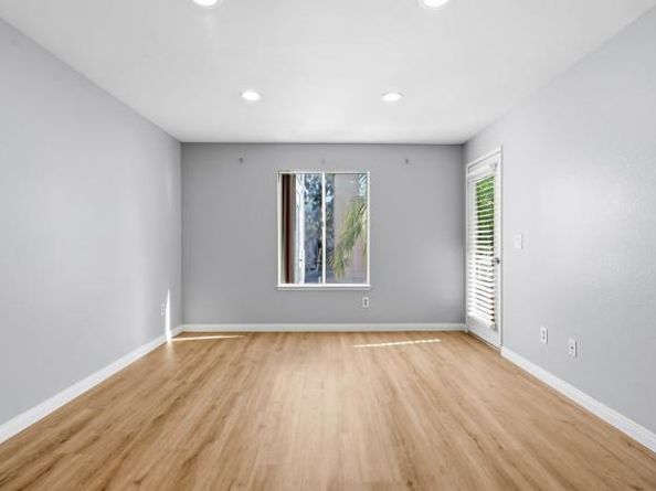 3440 Lebon Dr 4217, San Diego CA 92122