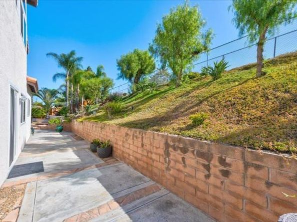 5163 Silver Bluff Drive, Oceanside CA 92057