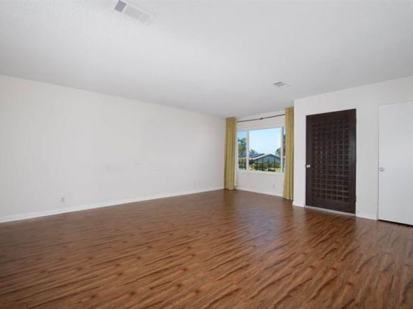 3890 Vista Campana 78, Oceanside CA 92057