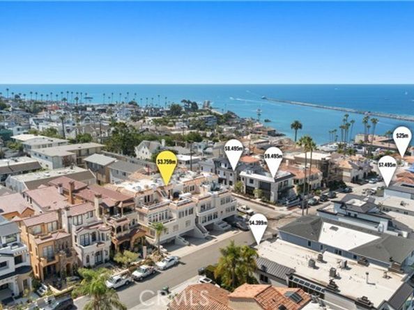 302 Carnation Avenue, Corona Del Mar (newport Beach) CA 92625