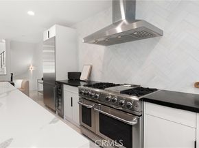302 Carnation Avenue, Corona Del Mar (newport Beach) CA 92625
