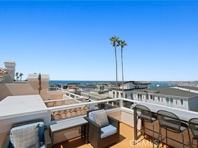 302 Carnation Avenue, Corona Del Mar (newport Beach) CA 92625