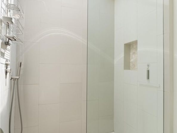 302 Carnation Avenue, Corona Del Mar (newport Beach) CA 92625