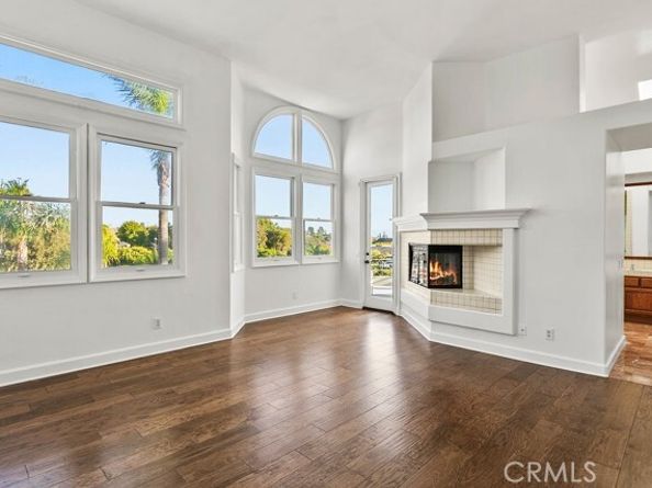 19 Harbor Pointe, Corona Del Mar (newport Beach) CA 92625