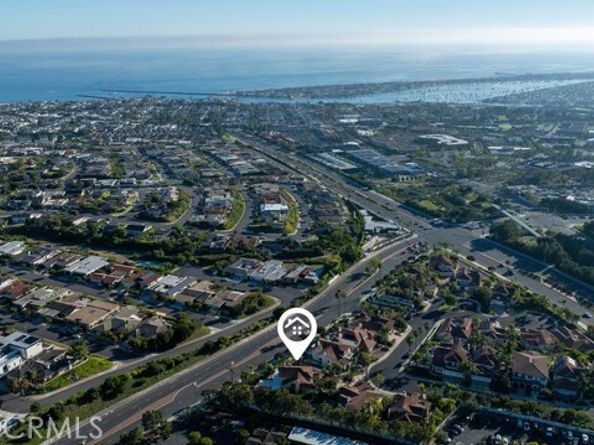 19 Harbor Pointe, Corona Del Mar (newport Beach) CA 92625
