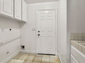 19 Harbor Pointe, Corona Del Mar (newport Beach) CA 92625