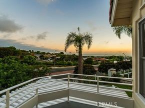 19 Harbor Pointe, Corona Del Mar (newport Beach) CA 92625