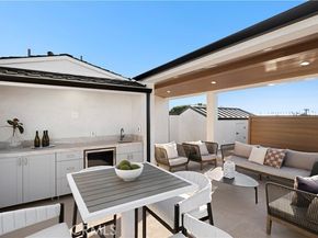 516 Larkspur Avenue, Corona Del Mar (newport Beach) CA 92625