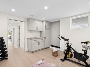 516 Larkspur Avenue, Corona Del Mar (newport Beach) CA 92625
