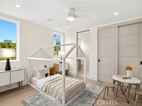 516 Larkspur Avenue, Corona Del Mar (newport Beach) CA 92625